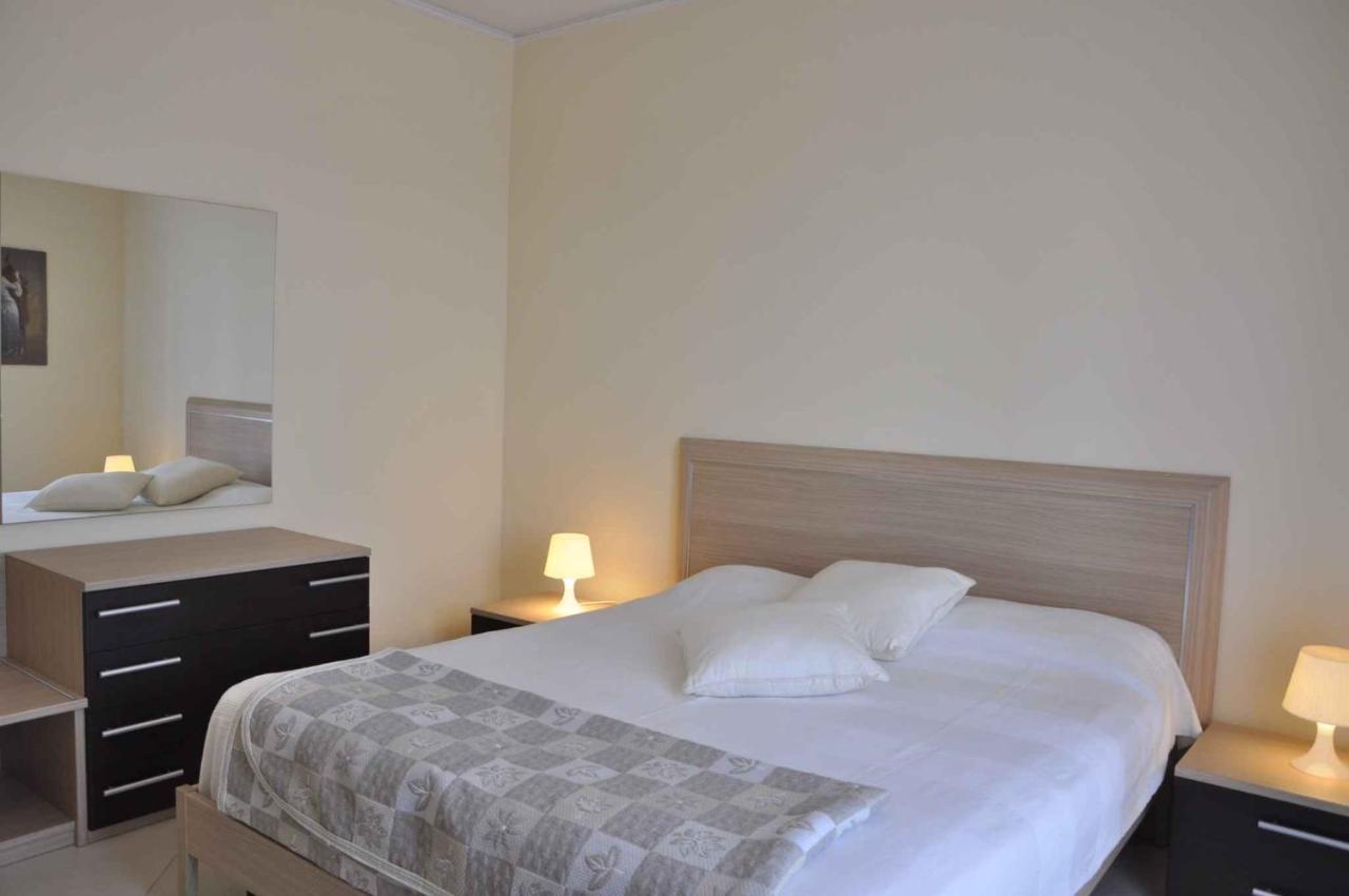 Apartments In Lazise/Gardasee 21945 Εξωτερικό φωτογραφία